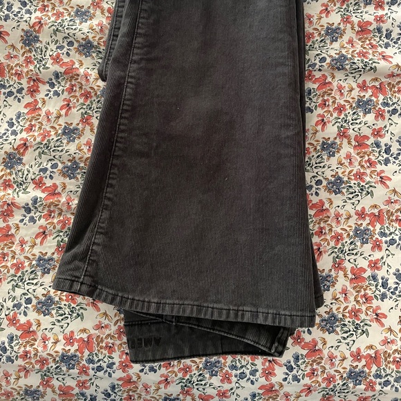 american eagle super high rise flare corduroy jean - Picture 4 of 5